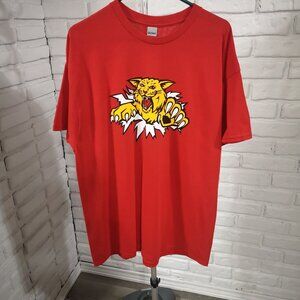 Gildan Heavy Cotton Moncton Wildcats Adult Size XL Red T-shirt w / #29 Crawford